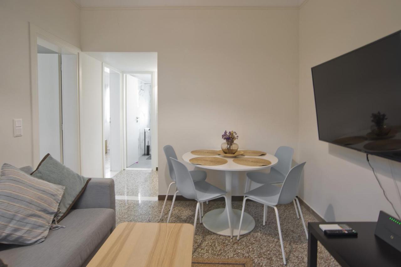 Athina Apartamento Atenas Exterior foto