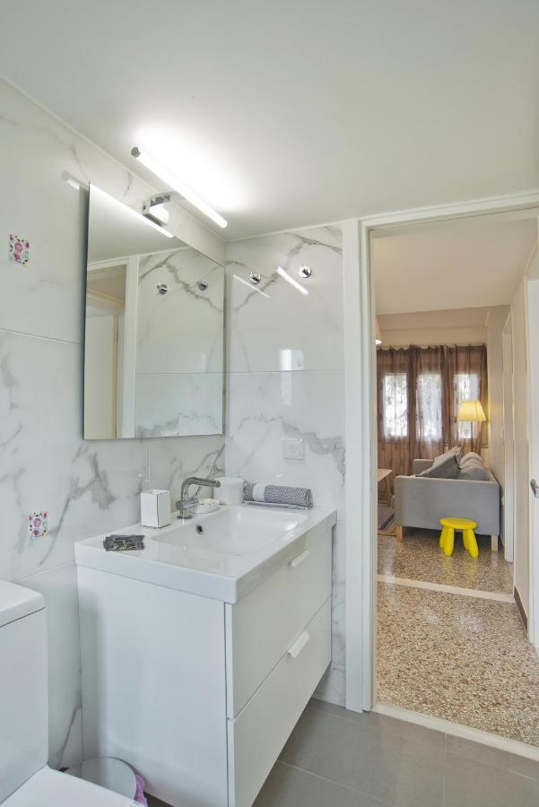 Athina Apartamento Atenas Exterior foto